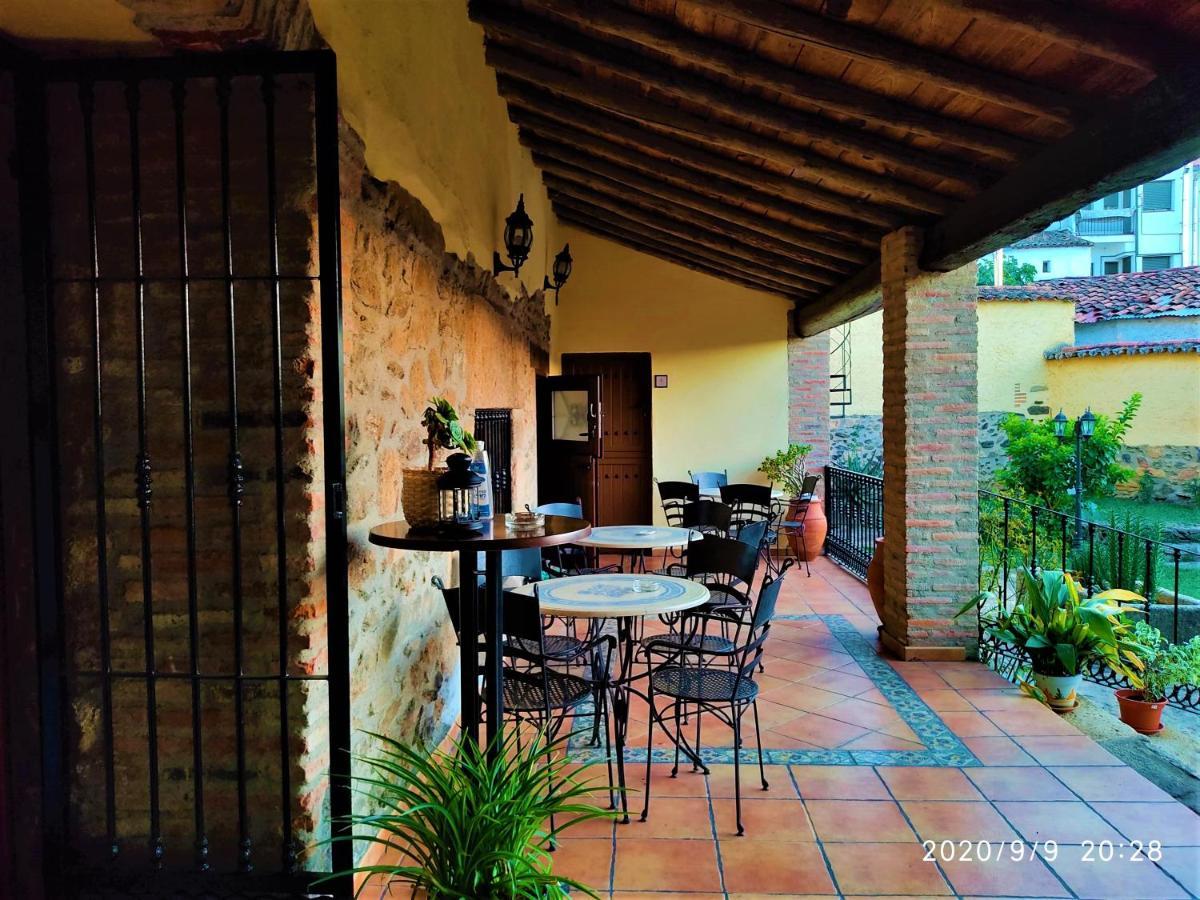 Gasthaus La Casa Del Marques Logrosán Exterior foto