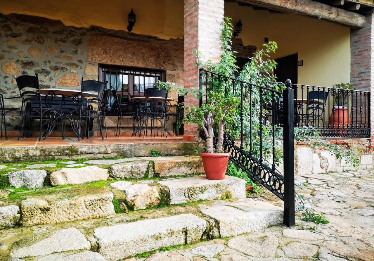 Gasthaus La Casa Del Marques Logrosán Exterior foto