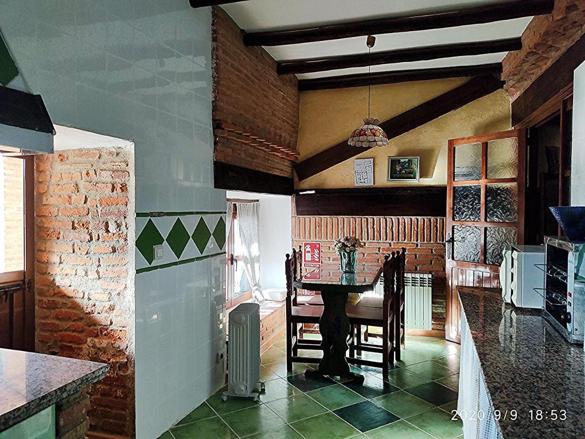 Gasthaus La Casa Del Marques Logrosán Exterior foto